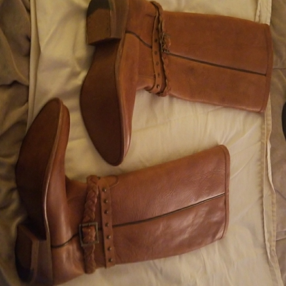 Vince Camuto Boots